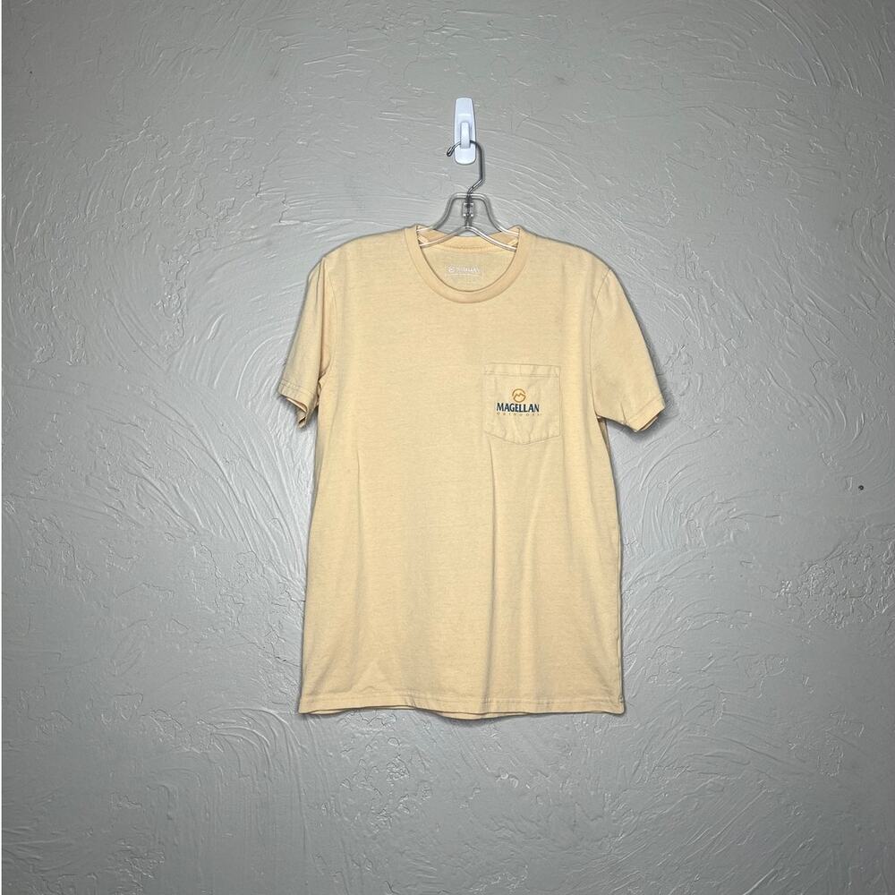 Magellan Outdoors Men's Yellow Medium Fishing T-Shirt